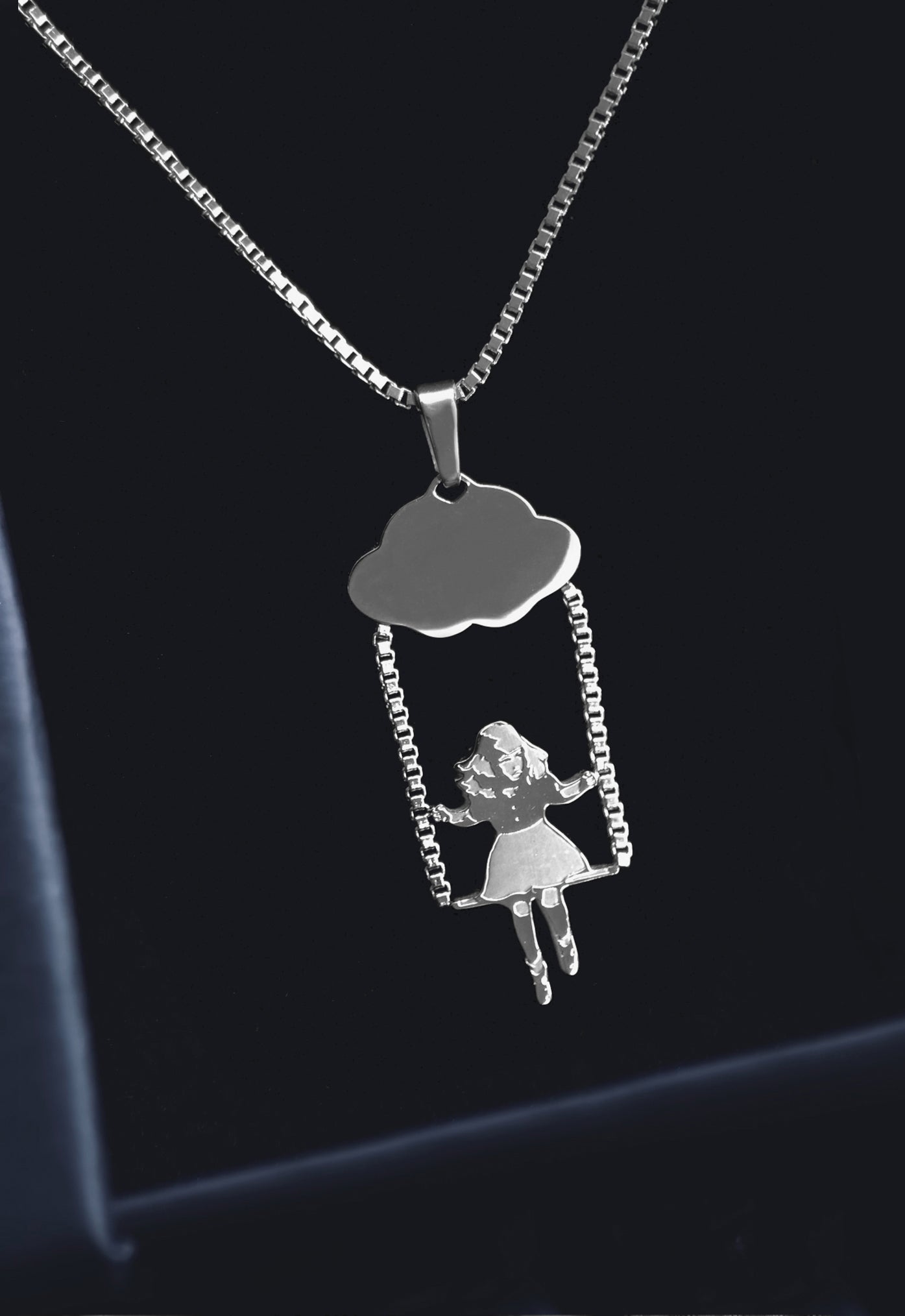 Ivy Round Your Neck - Silver