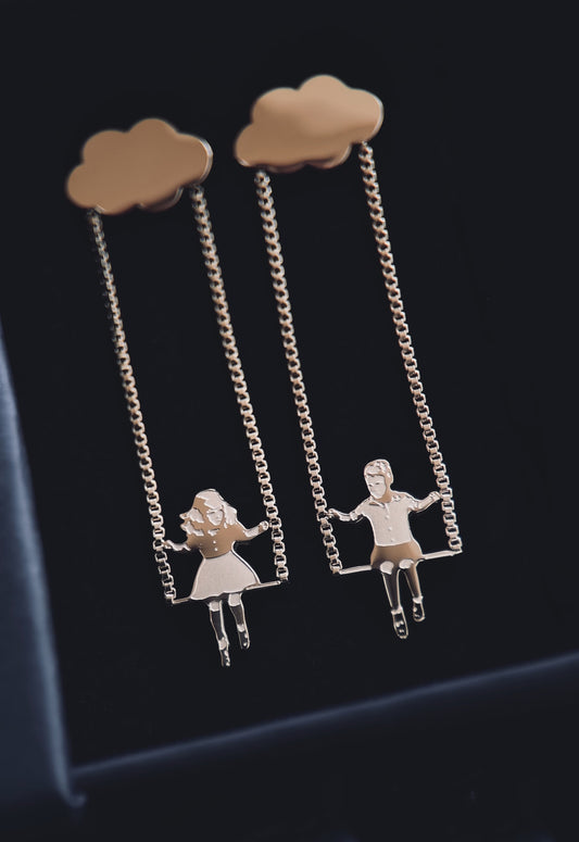 Ivy and Archie in the Clouds Earrings - Gold