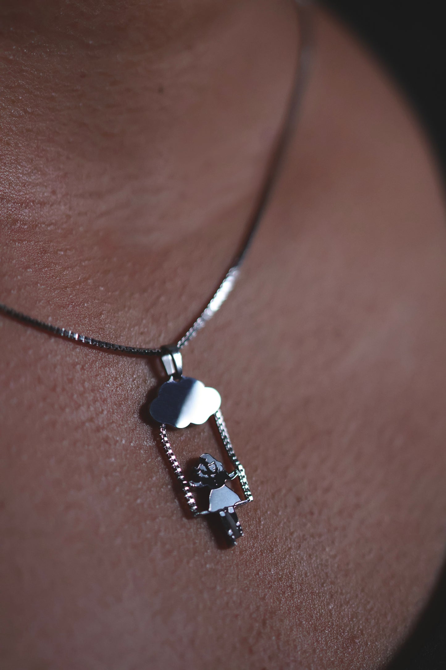 Ivy Round Your Neck - Silver