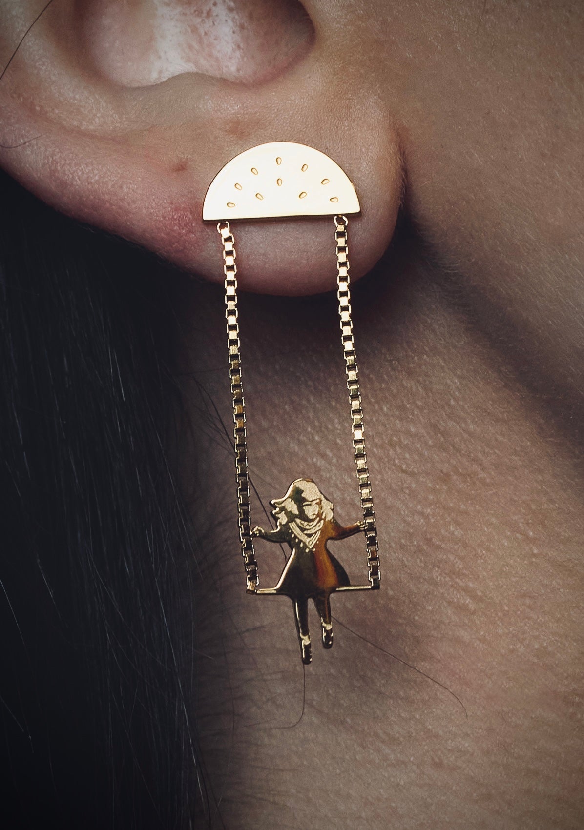 Amina in the Air Earrings - Gold