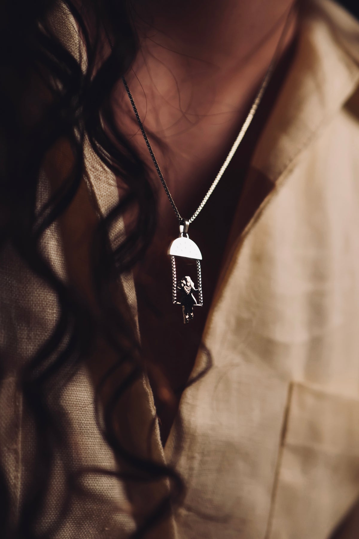 Amina in the Air Necklace - Silver
