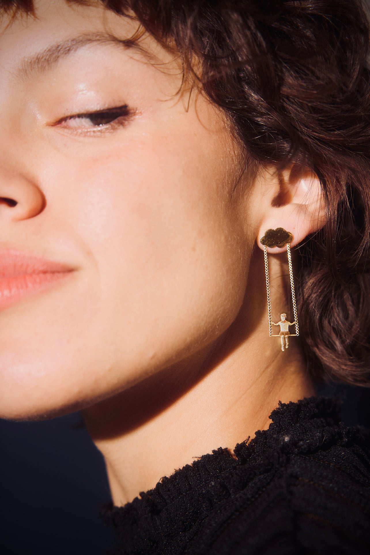 Archie in the Clouds Earrings - Gold