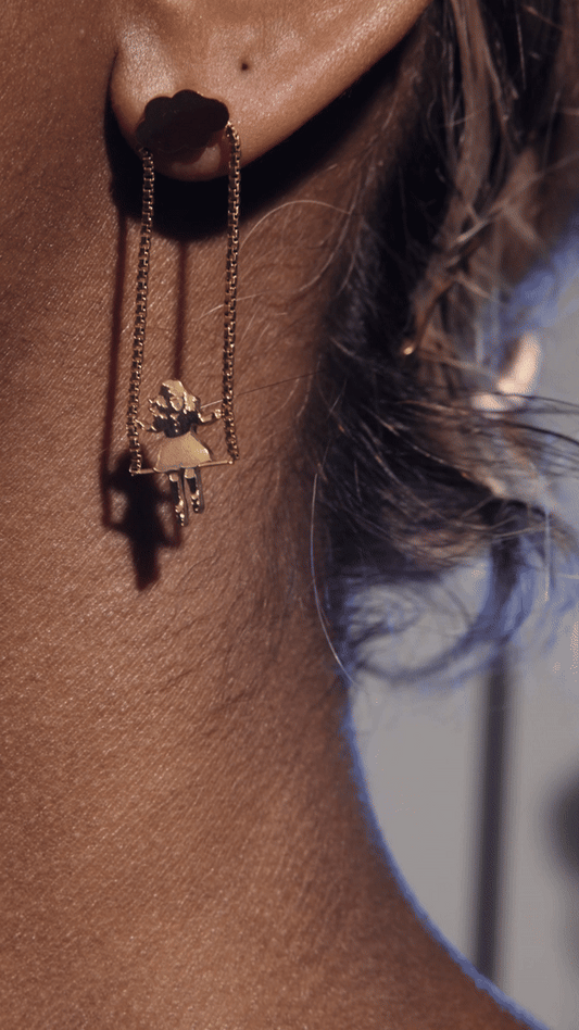 Ivy in the Clouds Earrings - Gold