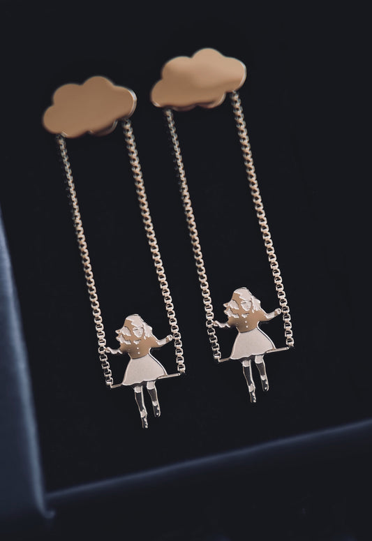 Ivy in the Clouds Earrings - Gold